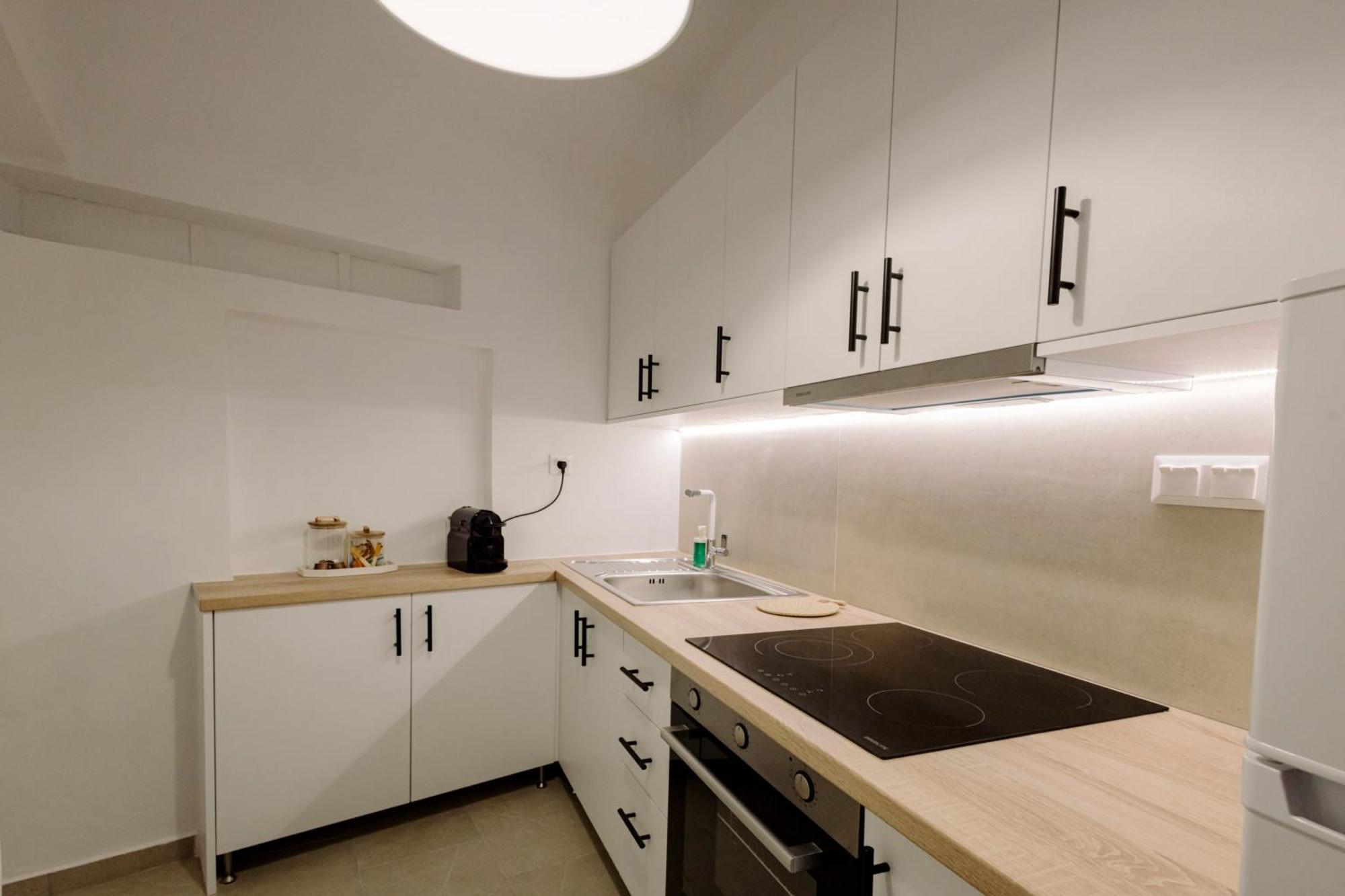 Rikas City Apartment Ираклио Екстериор снимка